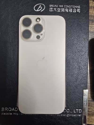 Apple iPhone 16 Pro Max