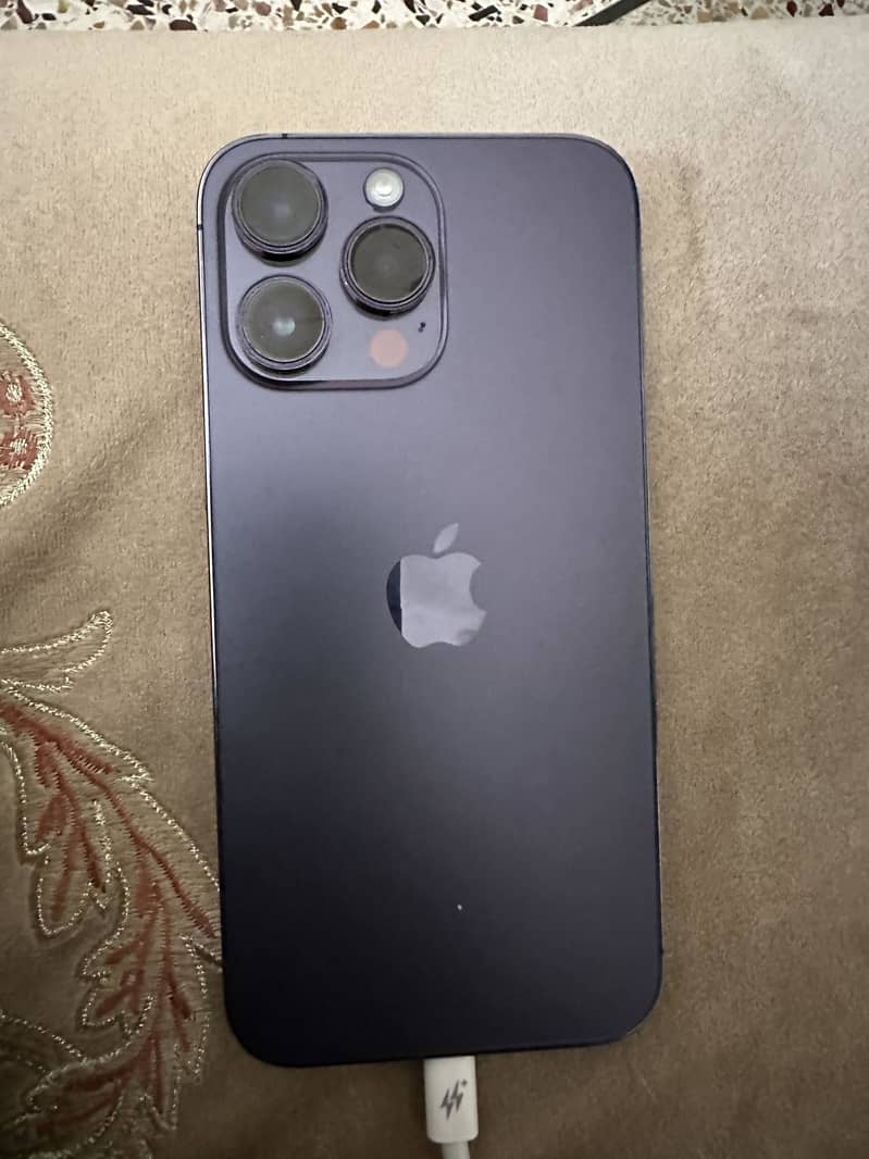 Apple iPhone 14 Pro Max 0