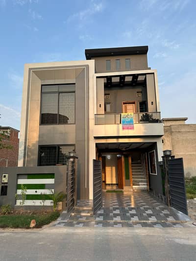 5 Marla Brand New Park Facing Double Storey House for Sale in Al Jalil Garden B Block Lahore