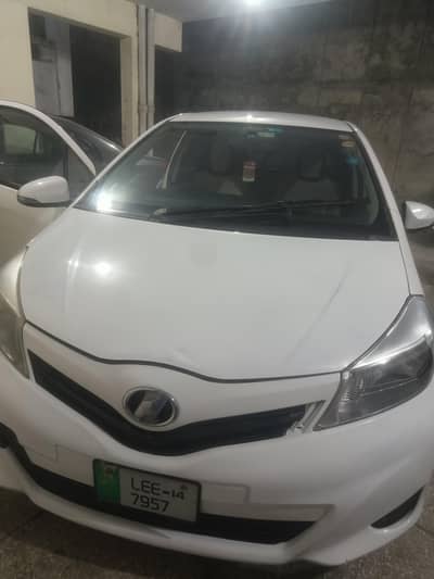 Toyota Vitz 2011