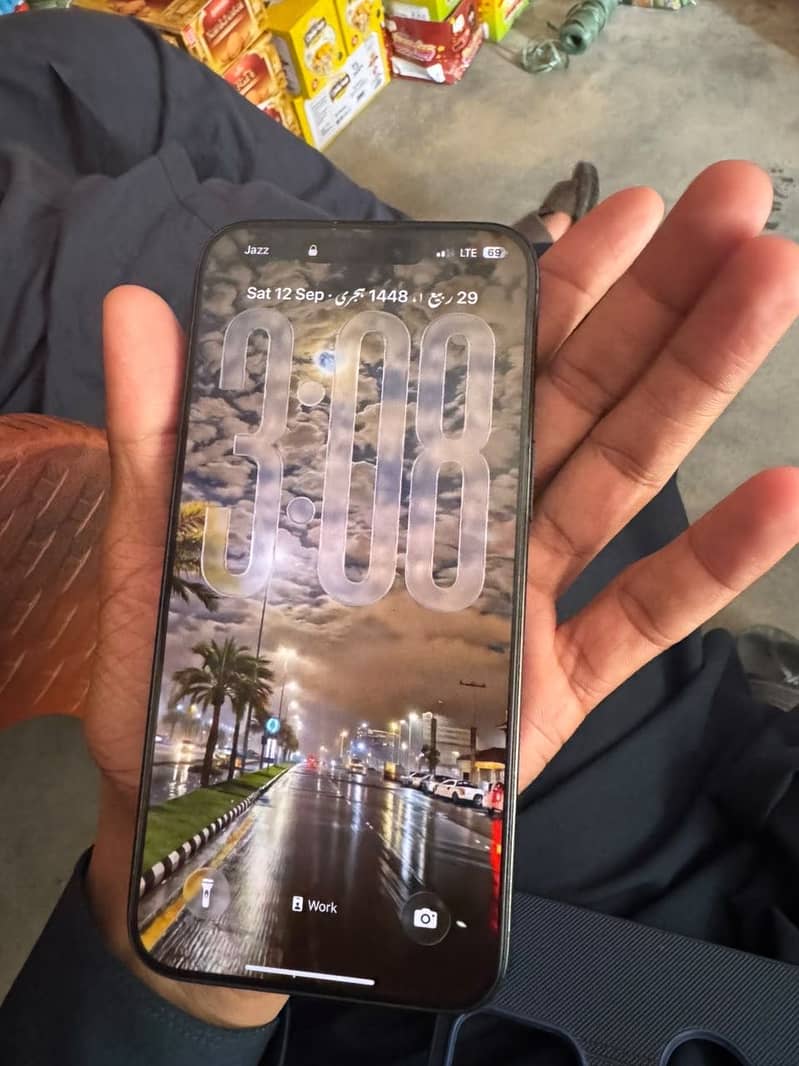 Apple iPhone 15 Pro Max 0