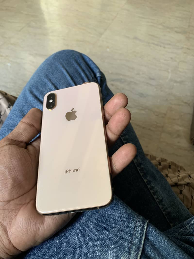 Apple iPhone XS 8
