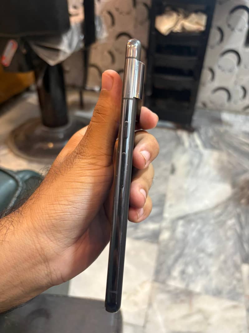 google pixel 8 pro 5