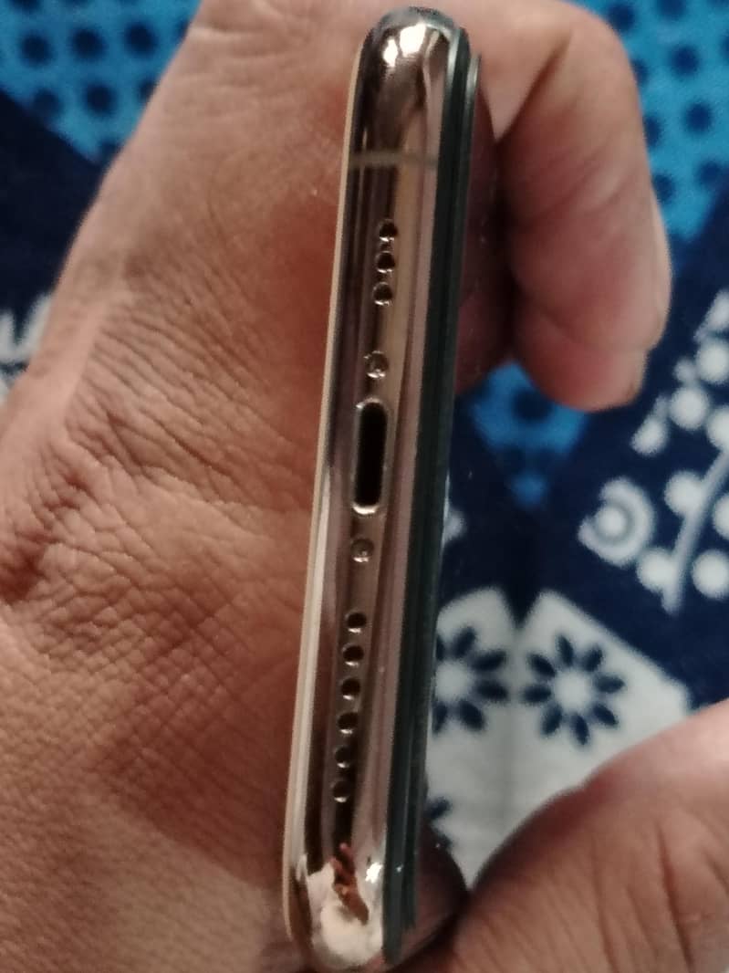 Apple iPhone 11 Pro 5