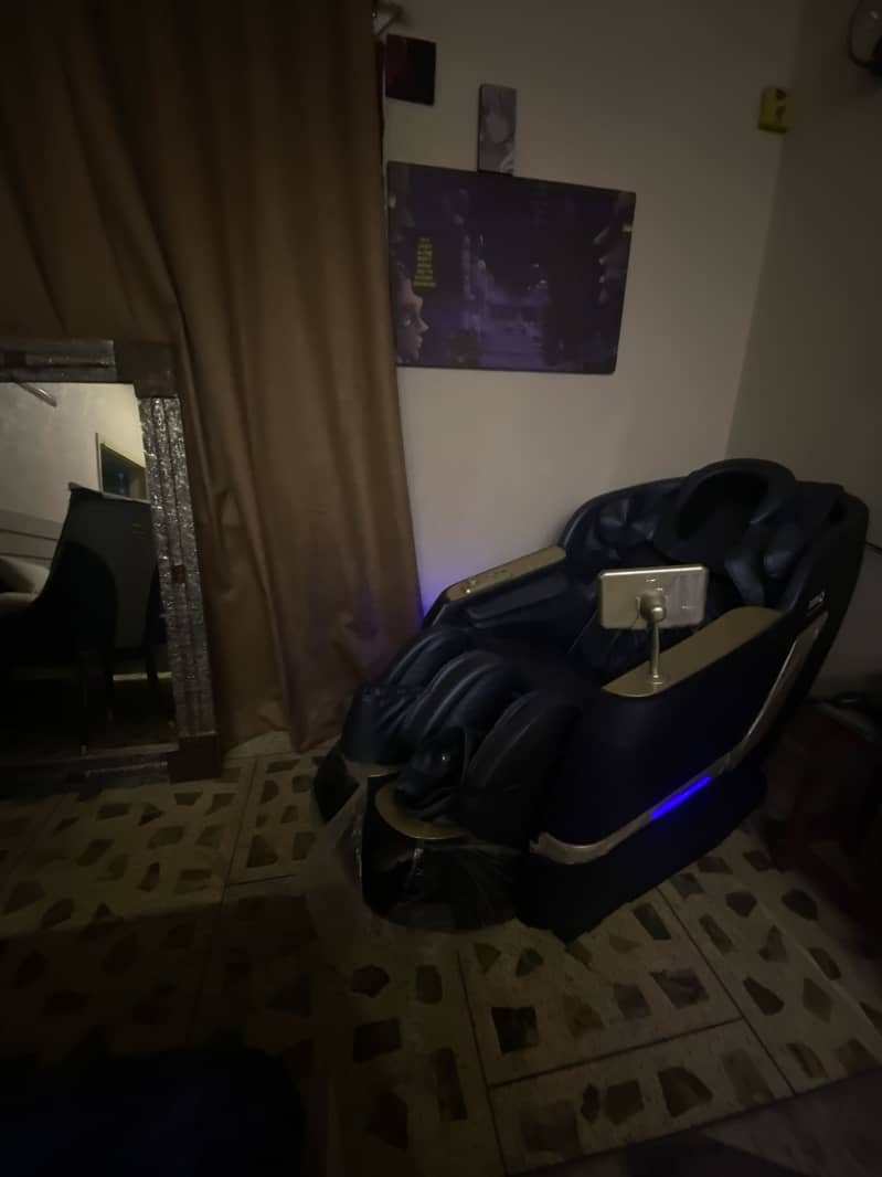 Massaging chair zero 0