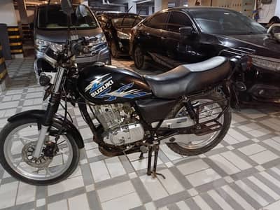 Suzuki GS 150 SE (2021) - First Owner | Mint Condition | Karachi Reg