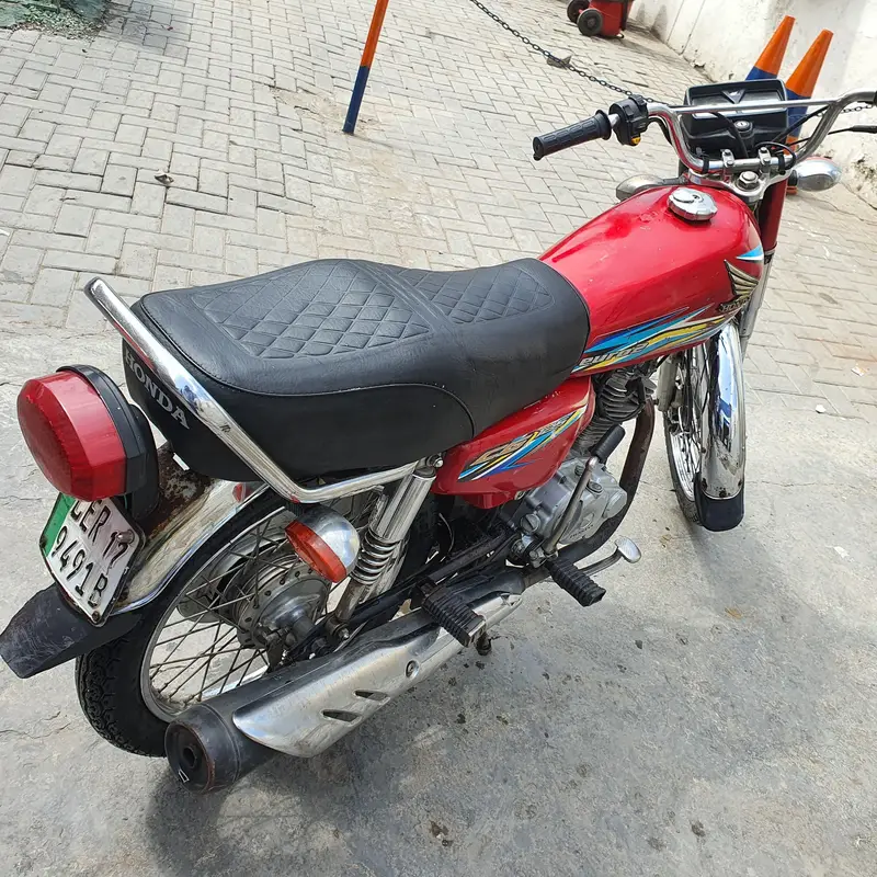 HONDA CG 125 original condition — photo 7