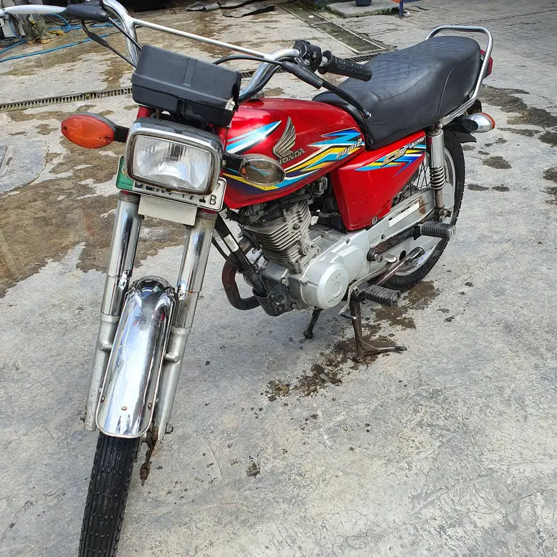 HONDA CG 125 original condition — photo 9