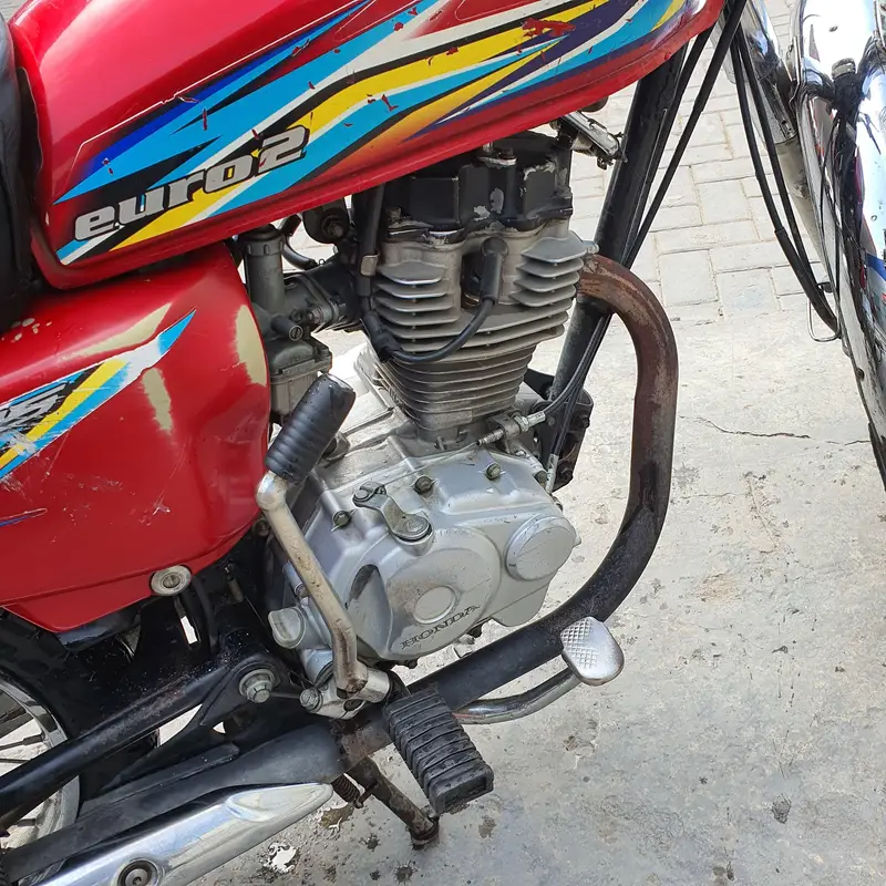 HONDA CG 125 original condition — photo 12