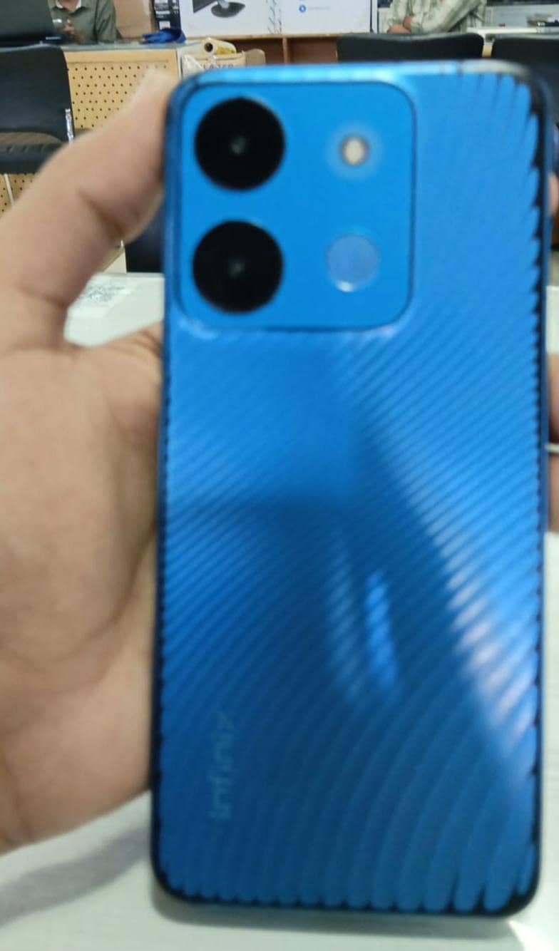 Infinix Smart 7 8