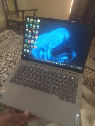 Lenovo thinkbook Core i7