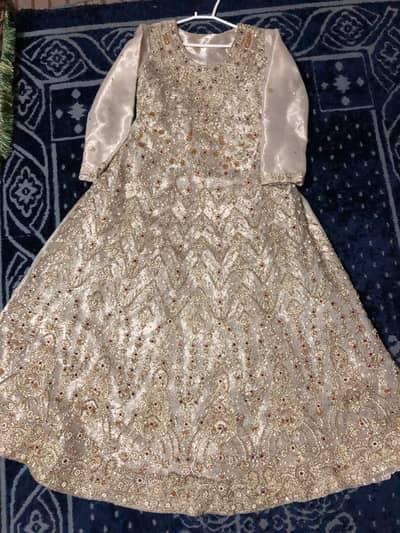 walima new maxi only 3 hour used serious person contact me 03365085888