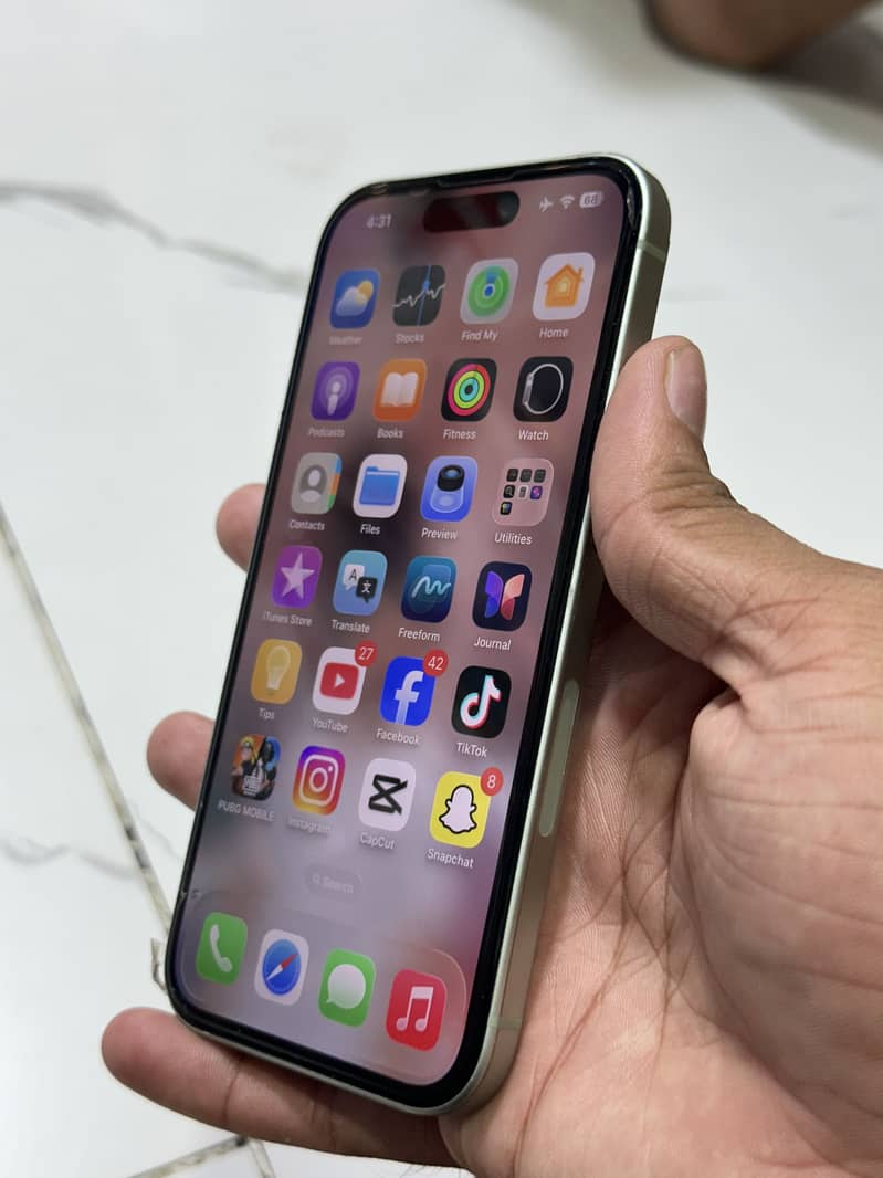 Apple iPhone 15 1