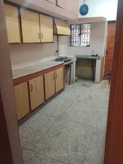 30*50 Ground portion available for rent in G-10/1