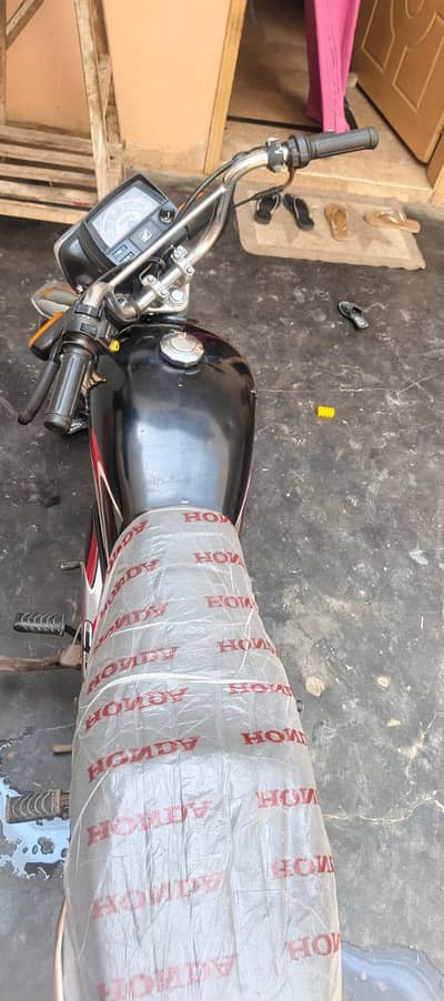 Honda CD 70 25
