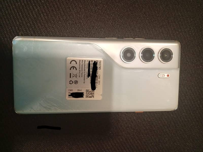Tecno CAMON 40 Pro 3