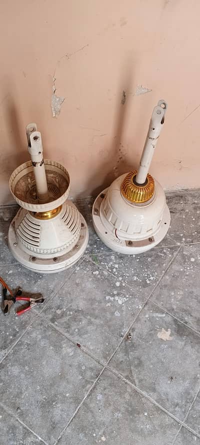3 Fans