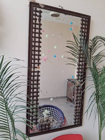 Wooden decorated Mirror