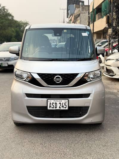 Nissan Roox 2021