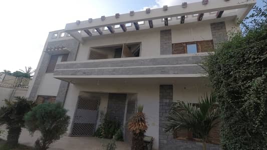 Ready To Buy A Prime Location House 600 Square Yards In Federal B Area