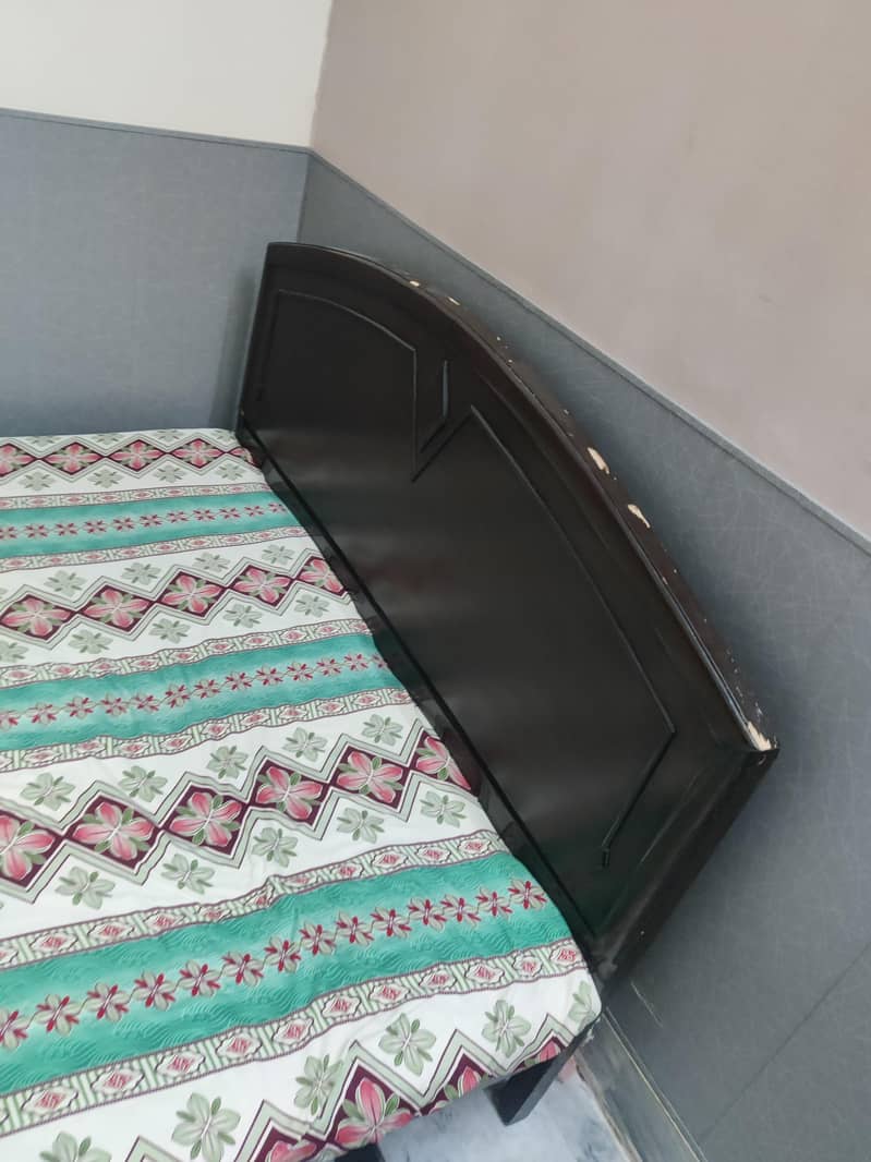 double size bed 1