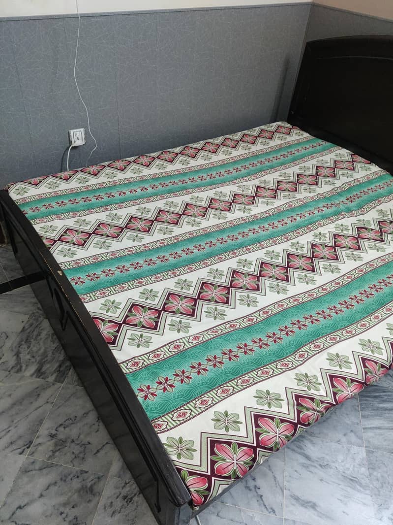 double size bed 2