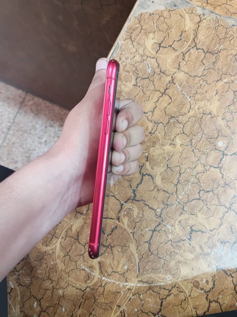 Apple iPhone 11 5