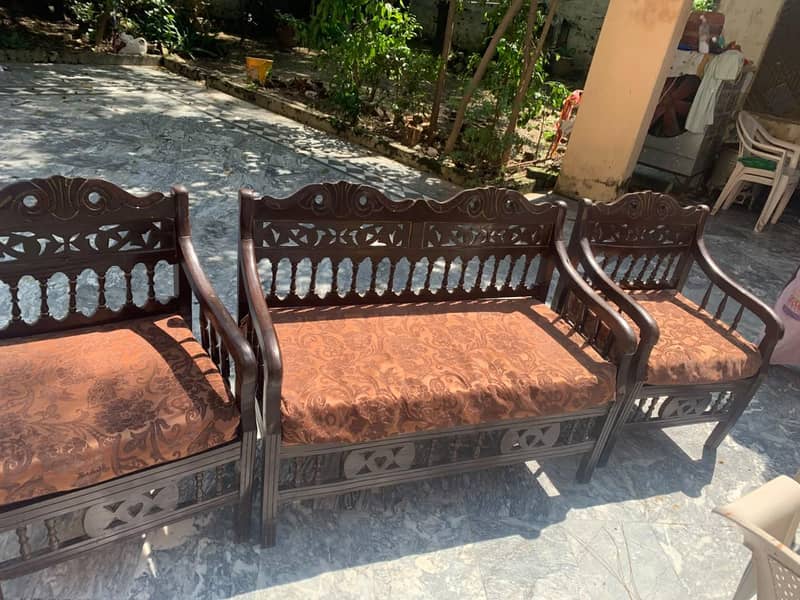 4 seater chinioti sofa set 0