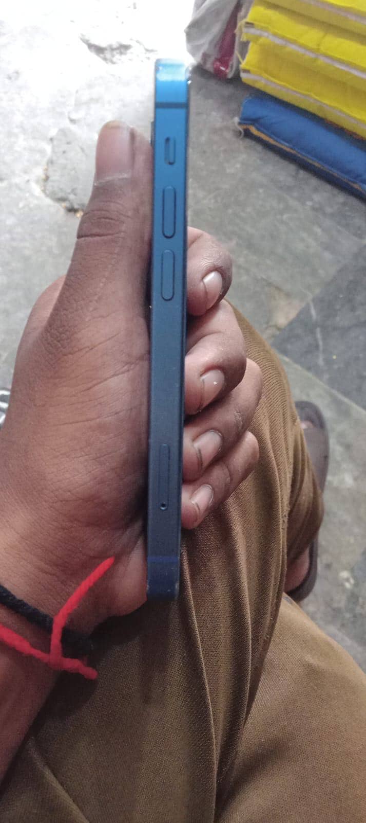 Apple iPhone 13 mini 0