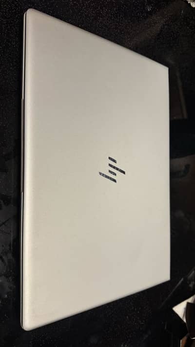HP Elitebook i5 8 generation