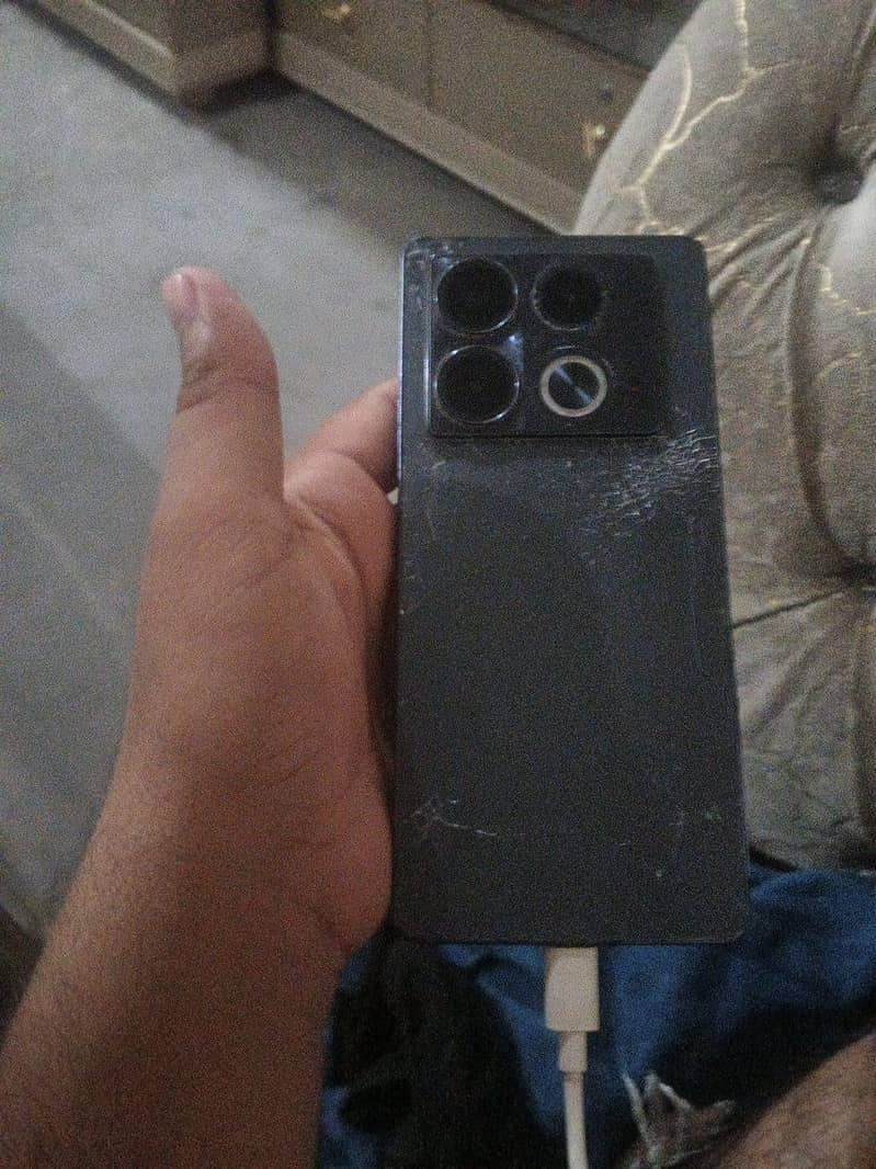 Infinix Note 40 0