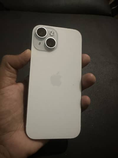 Apple iPhone 15
