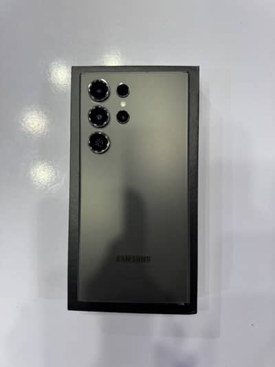 Samsung Galaxy S24 Ultra | 12GB / 256GB | Black Titanium | Non-PTA