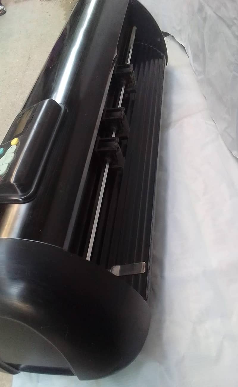 Vicsign cutting plotter , plus creation plotter Whatsapp 0302-6450059 5