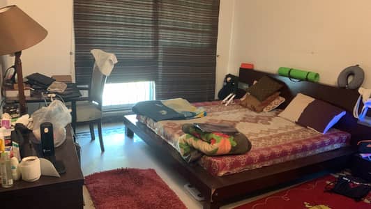 King size bed frame + Dresser / Vanity