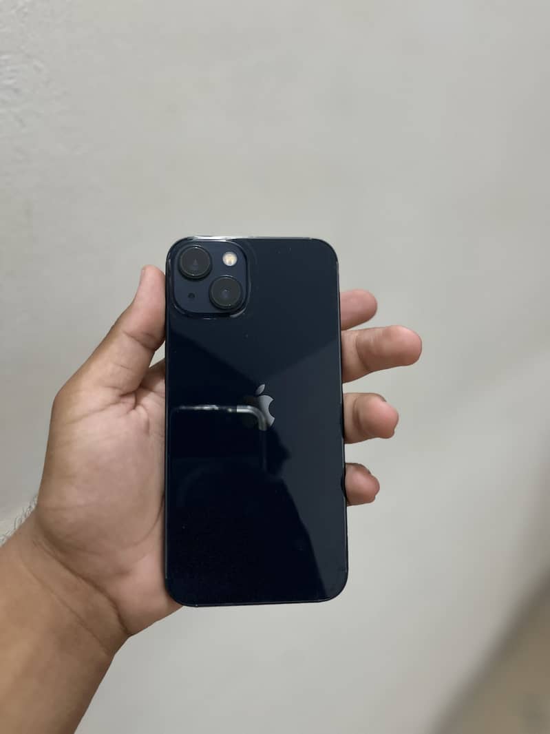 Apple iPhone 13 1
