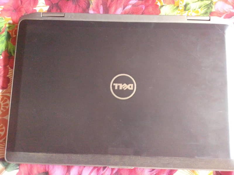 Laptop 0