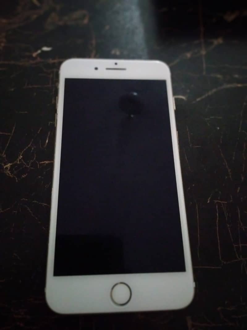 Apple iPhone 7 Plus 0