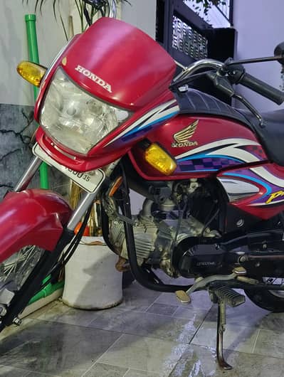 Single owner Honda Pridor