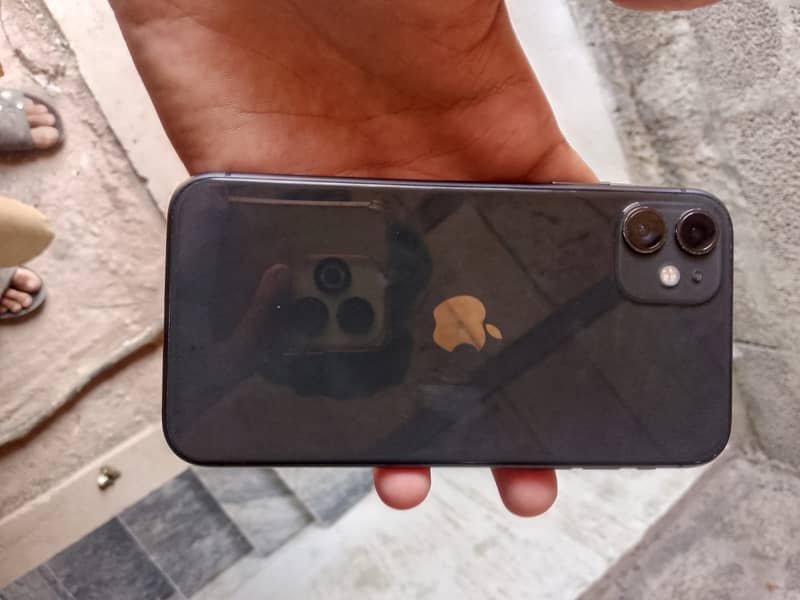 Apple iPhone 11 5