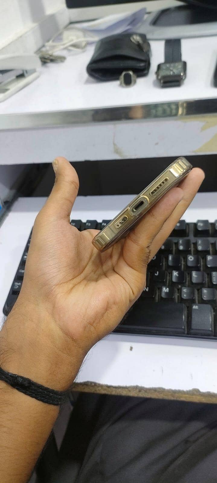 Apple iPhone 13 Pro Max 5