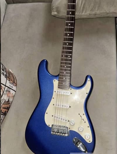 Selder japaness vintage electric guitarr