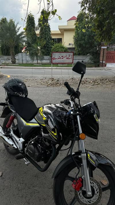 Honda cb150f Black 2026