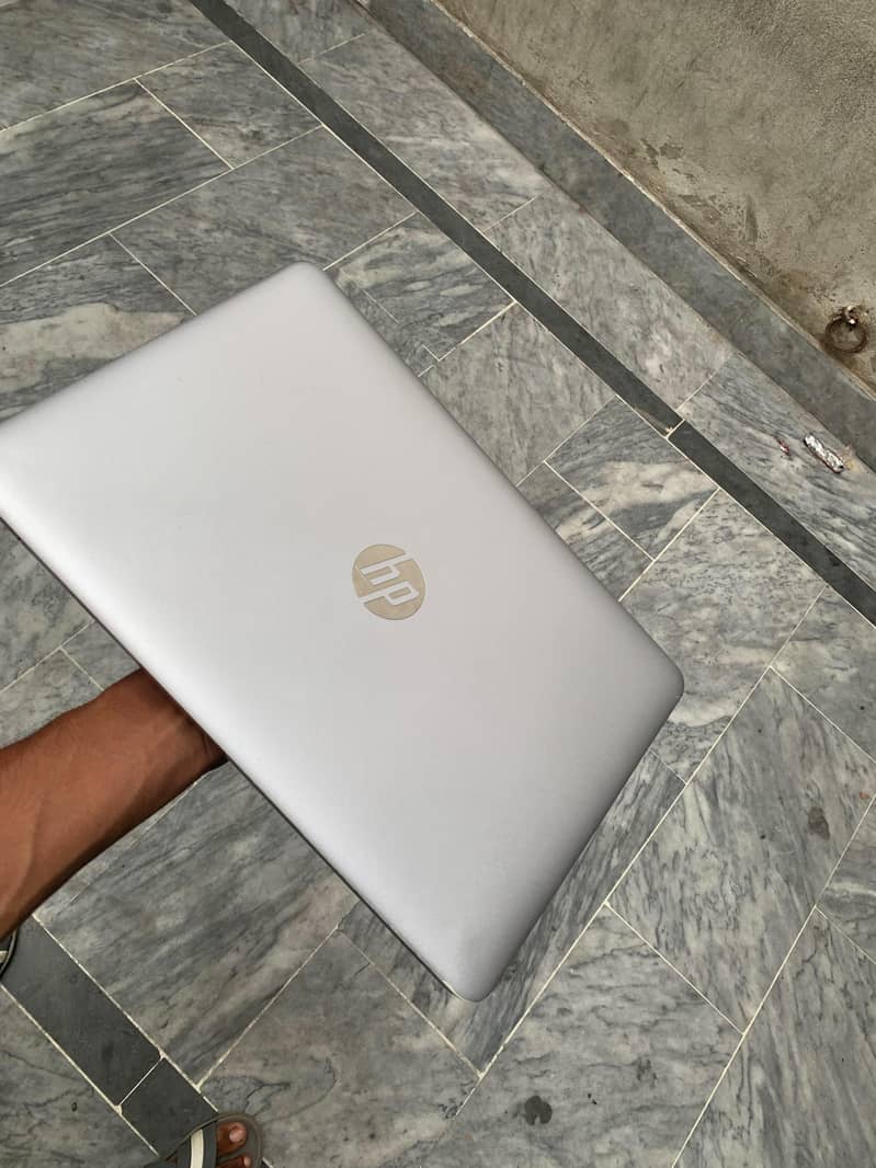 HP/pro book 4