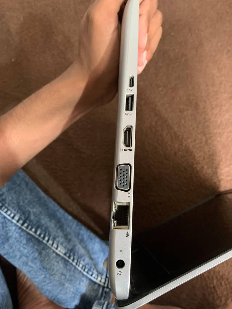 HP/pro book 7