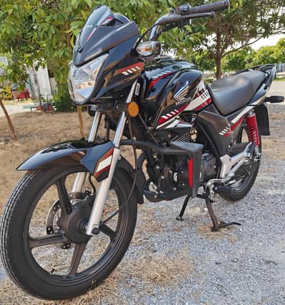 Honda CB150F