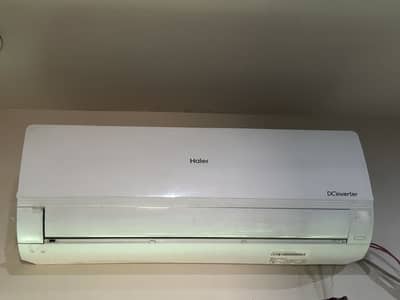 AC for Sale – Good Condition – Urgent Sale