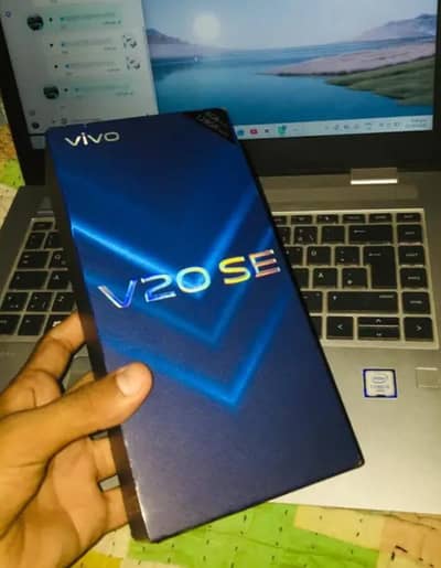 Vivo V20 SE for sale iphone samsung