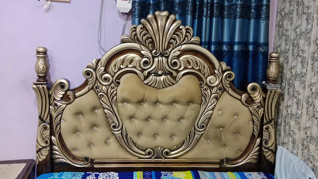 bed dressing table 5