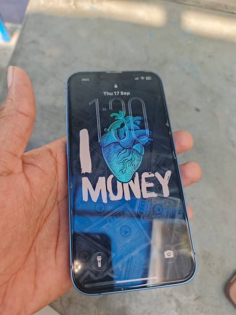 Apple iPhone 13 1